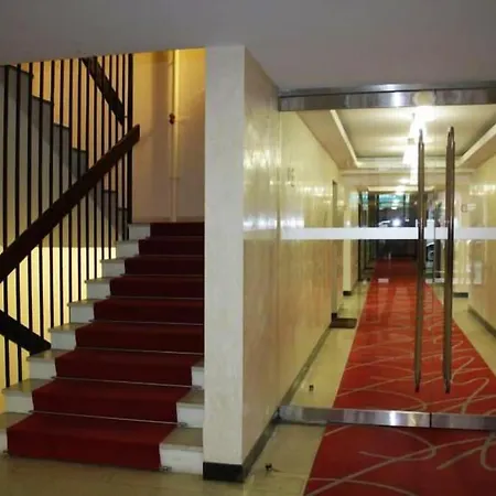 Apartment The Atrium: Luxe Parisian Retreat Near Eiffel Tower Paris